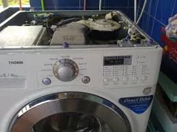 Máy giặt báo lỗi ở Đà Lạt: nên tự xử lý hay gọi thợ?